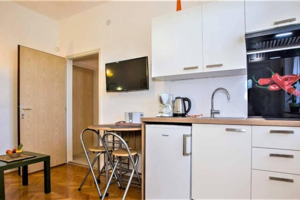 אומאג Apartment Green Oasis 1 מראה חיצוני תמונה